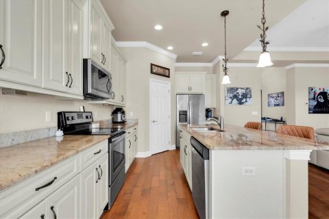 Casa en venta en Seminole, Florida, 3 dormitorios, 182.55 m2 № 1909910 - foto 8