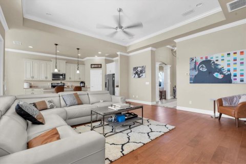 Casa en venta en Seminole, Florida, 3 dormitorios, 182.55 m2 № 1909910 - foto 5