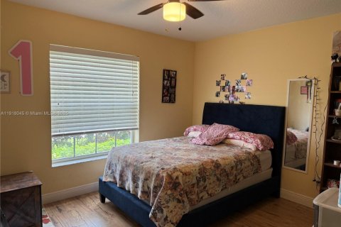 Купить виллу или дом в Хомстед, Флорида 2 спальни, 108.79м2, № 1972533 - фото 9