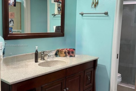 Купить виллу или дом в Хомстед, Флорида 2 спальни, 108.79м2, № 1972533 - фото 8