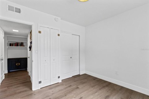 Condo in Maitland, Florida, 2 bedrooms  № 2259490 - photo 18