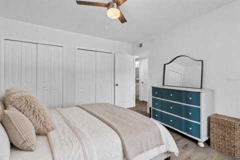 Condo in Maitland, Florida, 2 bedrooms  № 2259490 - photo 14