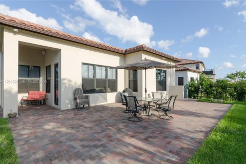 Villa ou maison à vendre à Cooper City, Floride: 4 chambres, 215.53 m2 № 2025337 - photo 3
