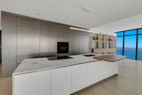 Снять в аренду кондоминиум в Майами, Флорида 3 спальни, 204.01м2, № 1988016 - фото 9