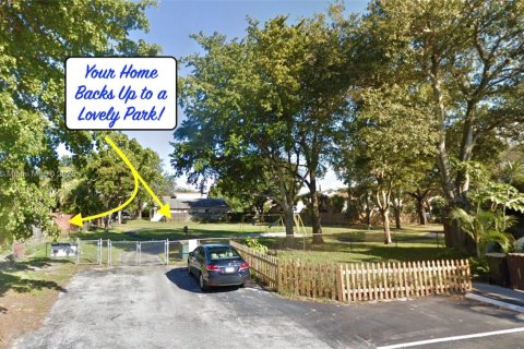 Villa ou maison à vendre à Fort Lauderdale, Floride: 5 chambres, 174.01 m2 № 1973859 - photo 25