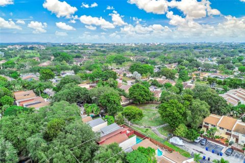 Villa ou maison à vendre à Fort Lauderdale, Floride: 5 chambres, 174.01 m2 № 1973859 - photo 27