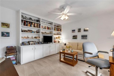 Villa ou maison à vendre à Sarasota, Floride: 3 chambres, 139.35 m2 № 2395561 - photo 13