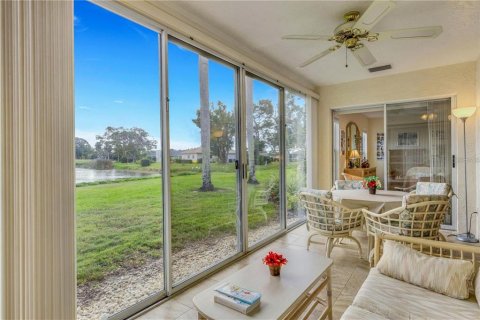 Villa ou maison à vendre à Sarasota, Floride: 3 chambres, 139.35 m2 № 2395561 - photo 7