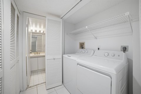 Купить кондоминиум в Бока-Ратон, Флорида 3 комнаты, 103.68м2, № 2083768 - фото 14