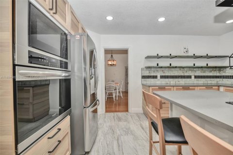 Купить виллу или дом в Спринг-Хилл, Флорида 5 спален, 303.14м2, № 2018336 - фото 16