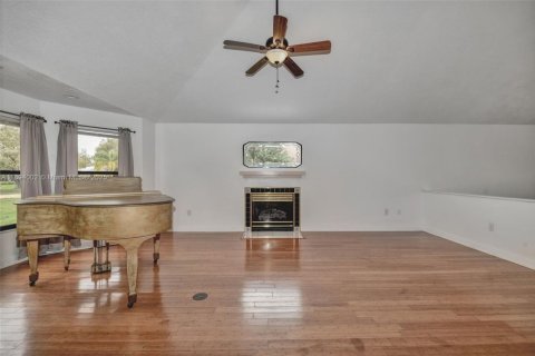 Купить виллу или дом в Спринг-Хилл, Флорида 5 спален, 303.14м2, № 2018336 - фото 9