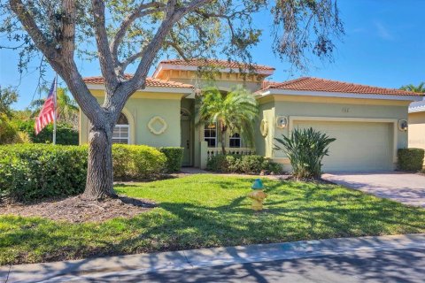 House in Venice, Florida 3 bedrooms, 162.02 sq.m. № 1602506 - photo 2