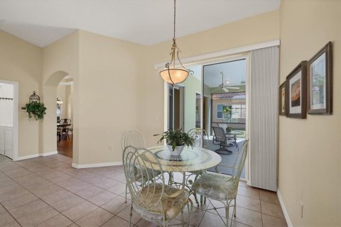 House in Venice, Florida 3 bedrooms, 162.02 sq.m. № 1602506 - photo 18