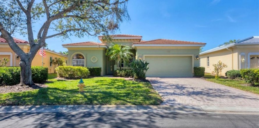 House in Venice, Florida 3 bedrooms, 162.02 sq.m. № 1602506