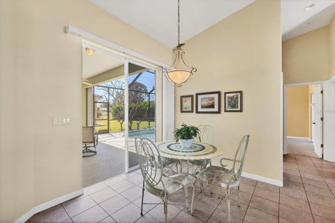 House in Venice, Florida 3 bedrooms, 162.02 sq.m. № 1602506 - photo 17