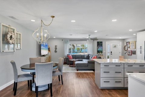 Villa ou maison à vendre à Bradenton, Floride: 3 chambres, 187.2 m2 № 1641016 - photo 23