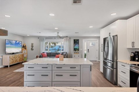 Villa ou maison à vendre à Bradenton, Floride: 3 chambres, 187.2 m2 № 1641016 - photo 20
