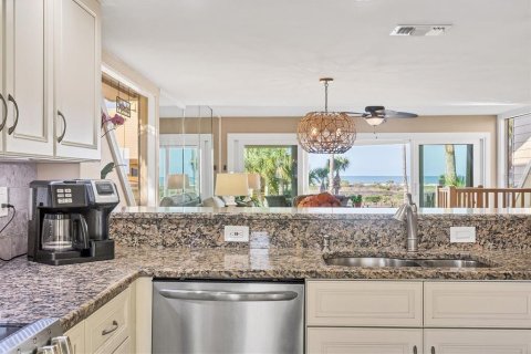 Condo in Sarasota, Florida, 2 bedrooms  № 1631580 - photo 21