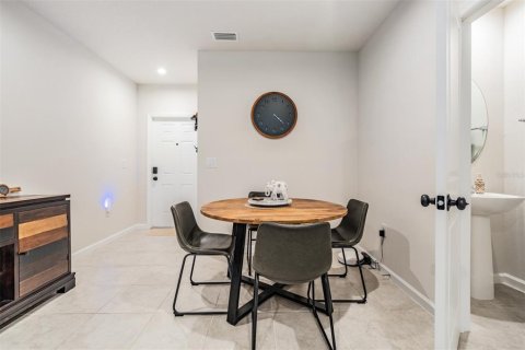 Adosado en alquiler en New Port Richey, Florida, 3 dormitorios, 133.78 m2 № 1918600 - foto 15