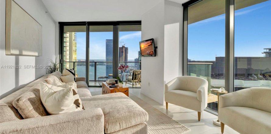 Condo à Miami, Floride, 2 chambres  № 1976957