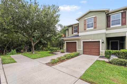Townhouse in Brandon, Florida 3 bedrooms, 155.15 sq.m. № 2266953 - photo 4