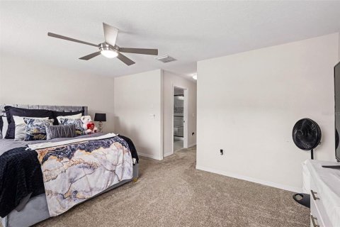 Townhouse in Brandon, Florida 3 bedrooms, 155.15 sq.m. № 2266953 - photo 15