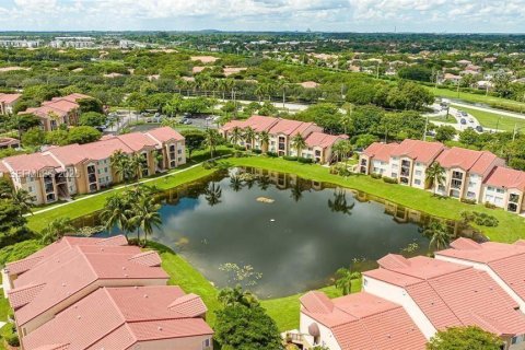 Condominio en alquiler en Miramar, Florida, 2 dormitorios, 89.74 m2 № 2027058 - foto 10
