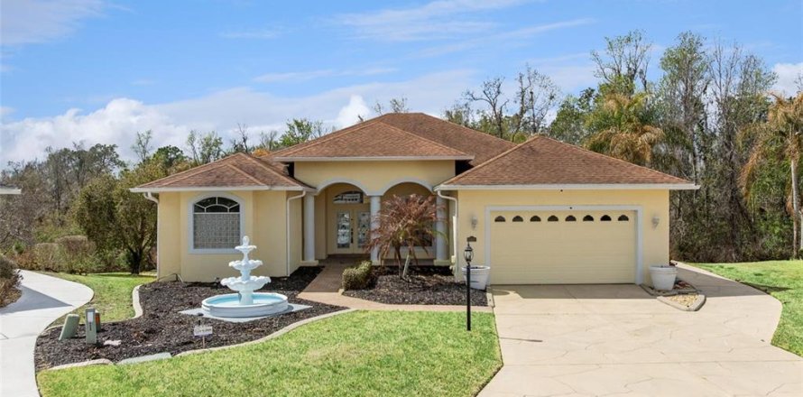 Casa en Lakeland, Florida 3 dormitorios, 234.95 m2 № 2387311
