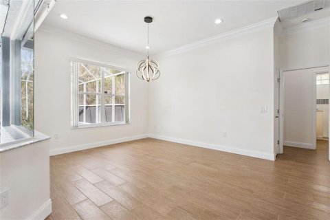 Casa en venta en Lakeland, Florida, 3 dormitorios, 234.95 m2 № 2387311 - foto 10