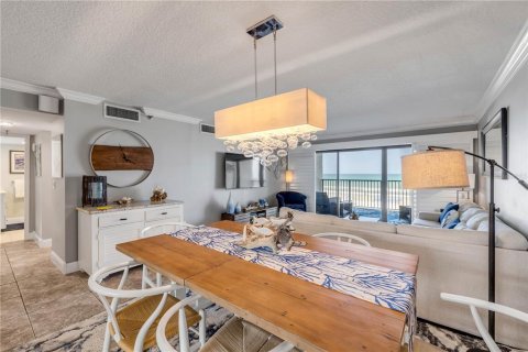 Condo in New Smyrna Beach, Florida, 2 bedrooms  № 1816859 - photo 14
