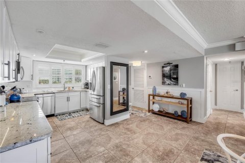 Condo in New Smyrna Beach, Florida, 2 bedrooms  № 1816859 - photo 7