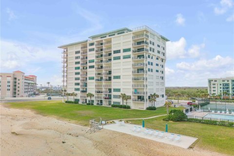 Condo in New Smyrna Beach, Florida, 2 bedrooms  № 1816859 - photo 4