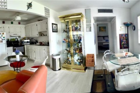 Condominio en venta en Delray Beach, Florida, 1 dormitorio, 66.89 m2 № 1926314 - foto 5