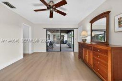 Villa ou maison à vendre à Cooper City, Floride: 3 chambres, 181.07 m2 № 2004586 - photo 9