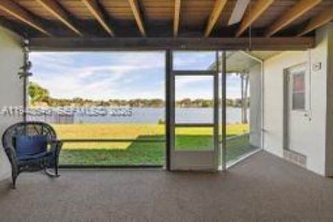 Villa ou maison à vendre à Cooper City, Floride: 3 chambres, 181.07 m2 № 2004586 - photo 30