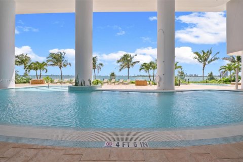 Condo in Miami, Florida, 1 bedroom  № 1896041 - photo 30