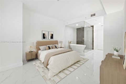Condo in Miami, Florida, 1 bedroom  № 1896041 - photo 18