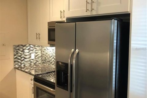 Appartement à louer à Saint Petersburg, Floride: 1 chambre, 52.95 m2 № 2095835 - photo 8
