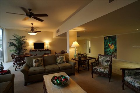 Condominio en alquiler en Clearwater, Florida, 2 dormitorios, 117.43 m2 № 214863 - foto 27
