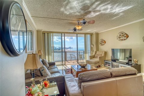 Condominio en alquiler en Clearwater, Florida, 2 dormitorios, 117.43 m2 № 214863 - foto 5