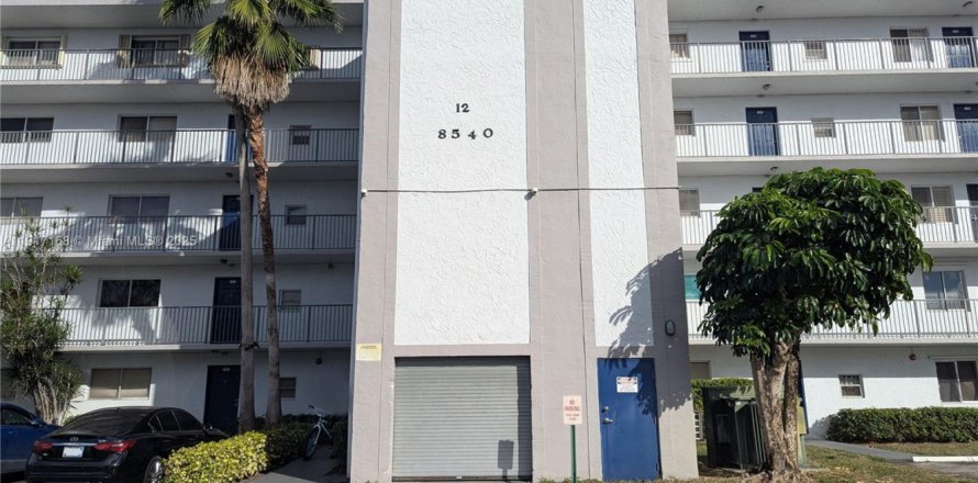 Condo in Miramar, Florida, 2 bedrooms  № 1972280