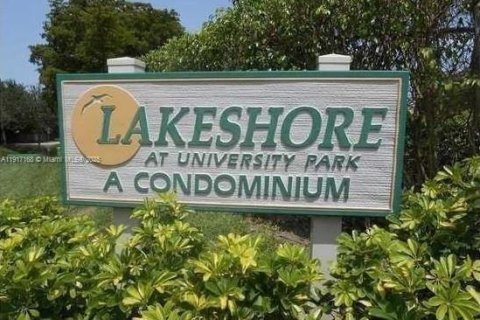 Condo in Miramar, Florida, 2 bedrooms  № 1972280 - photo 14