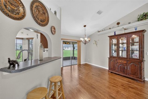 House in Summerfield, Florida 3 bedrooms, 123.56 sq.m. № 2210275 - photo 9