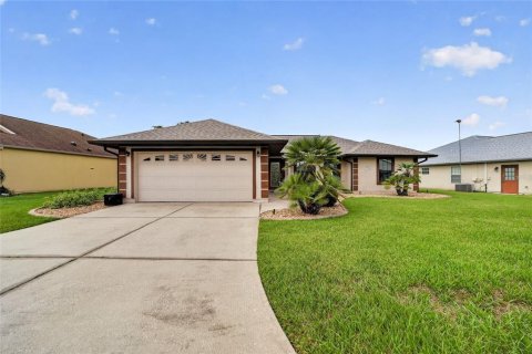 House in Summerfield, Florida 3 bedrooms, 123.56 sq.m. № 2210275 - photo 27