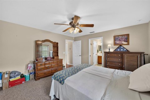 House in Summerfield, Florida 3 bedrooms, 123.56 sq.m. № 2210275 - photo 16