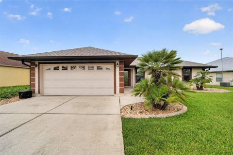 House in Summerfield, Florida 3 bedrooms, 123.56 sq.m. № 2210275 - photo 29
