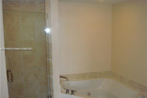 Copropriété à vendre à Sunny Isles Beach, Floride: 1 chambre, 84.91 m2 № 1940019 - photo 5