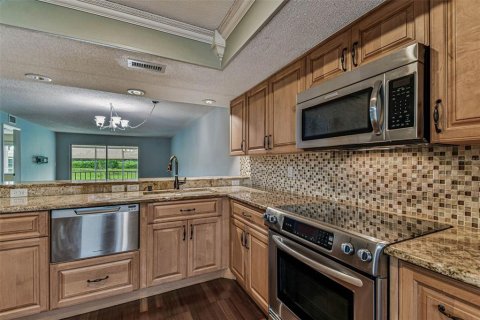 Condo in Oldsmar, Florida, 2 bedrooms  № 1916684 - photo 26