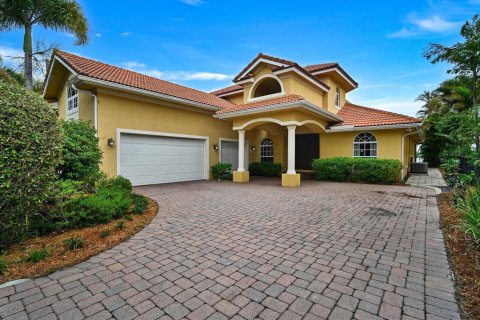 Villa ou maison à vendre à Stuart, Floride: 3 chambres, 332.78 m2 № 2146645 - photo 3