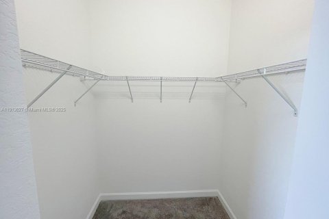 Touwnhouse à vendre à Miami, Floride: 3 chambres, 137.77 m2 № 1968894 - photo 29